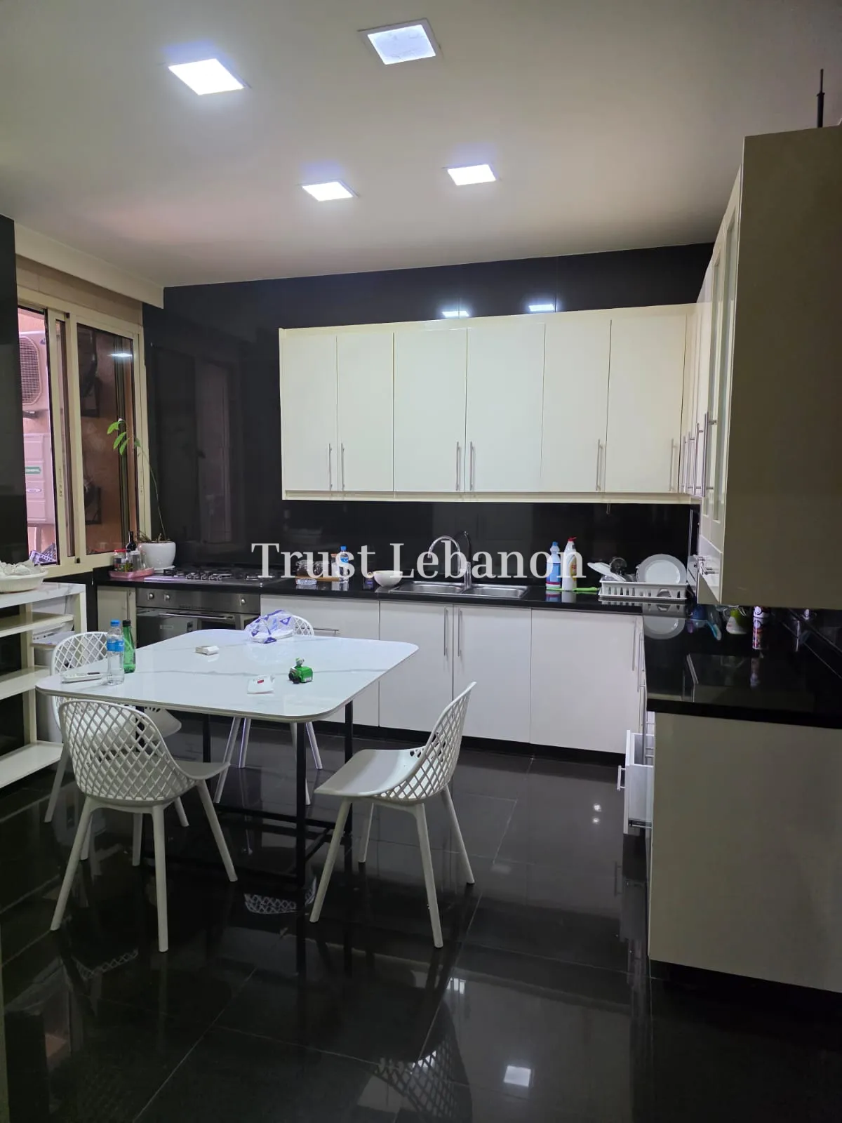 Apartment for sale in Jnah, Lebanon