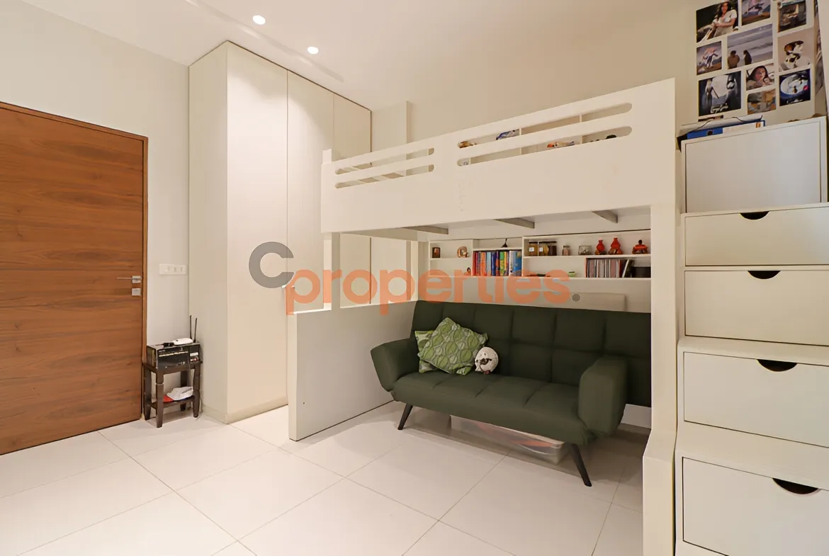 Apartment for Rent in Mtaileb