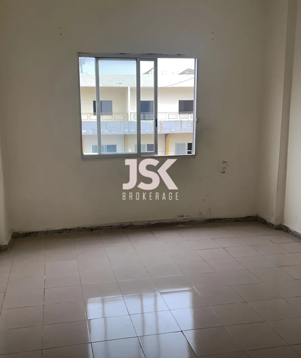 Office for Sale in Halba