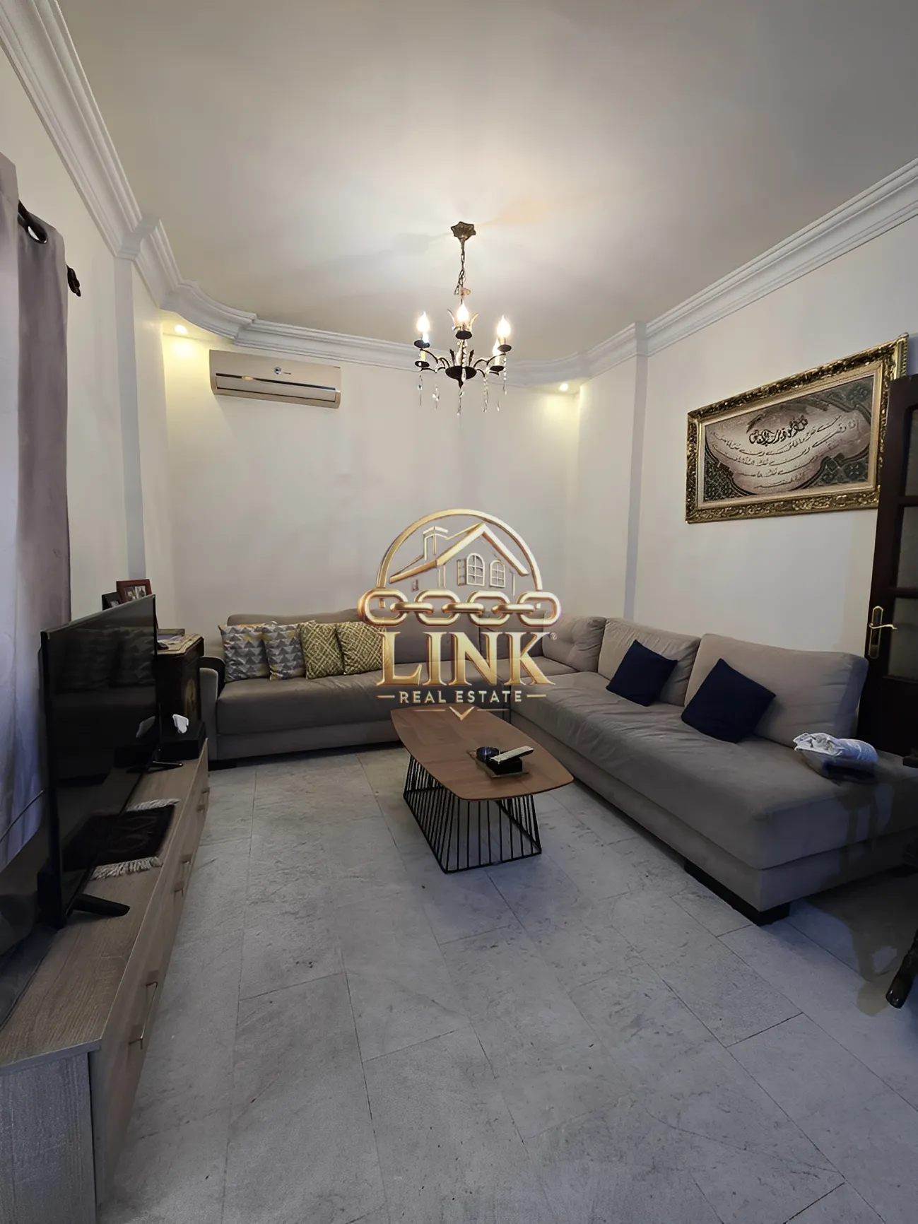 Apartment for Sale in Tayouneh, Beirut, Lebanon - 3 bed, 4 bath