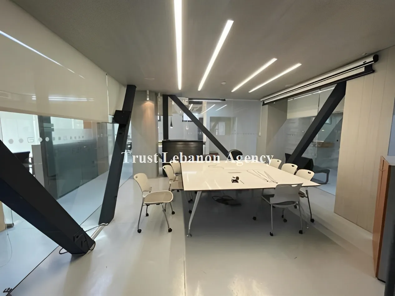 Office for rent in Baabda, Furn Al Chebak
