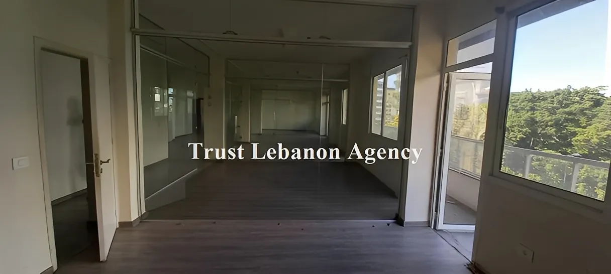 Office for rent in Beirut, Tabaris