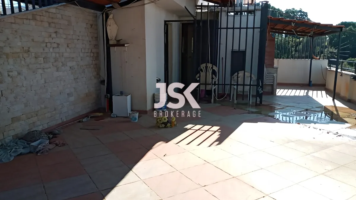 Apartment for Rent in Aaoukar, Lebanon