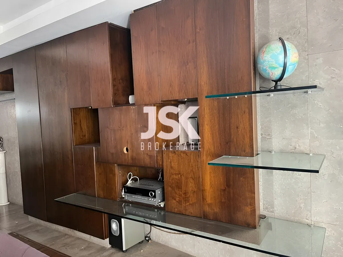 Apartment for Sale in Hamra, Beirut, Lebanon - 3 bed, 4 bath
