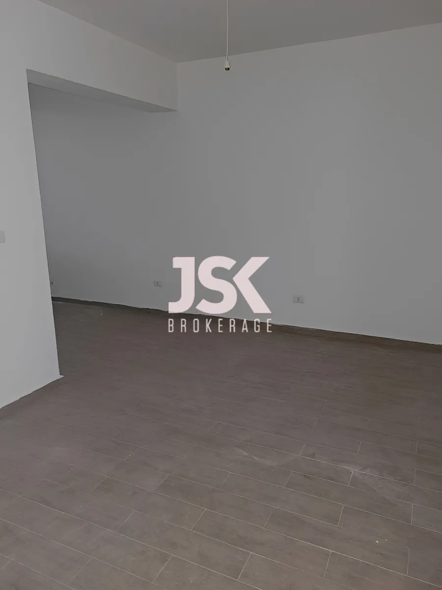 Apartment for Sale in Zikrit, Lebanon