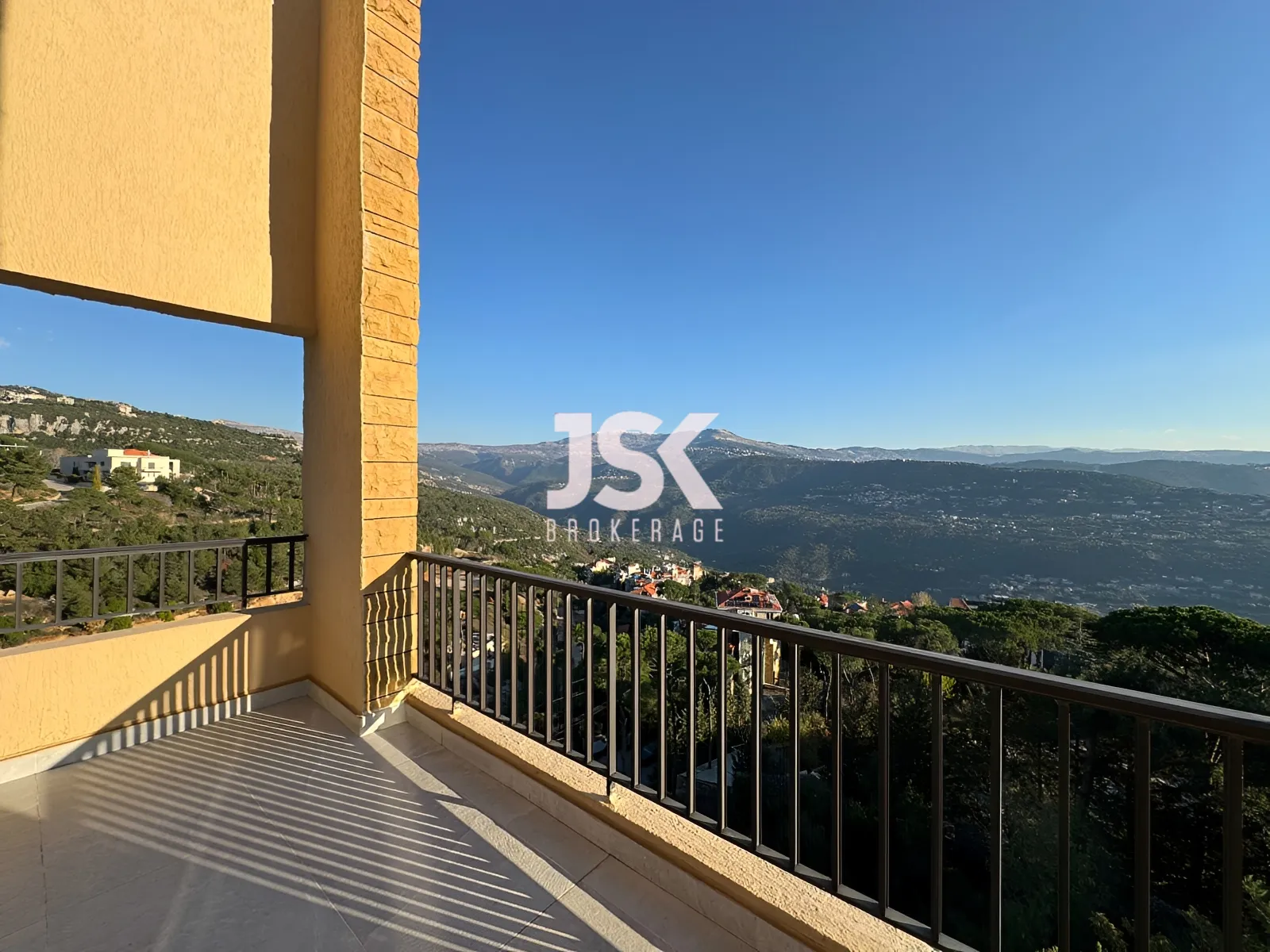 Apartment for Sale in Baabdat