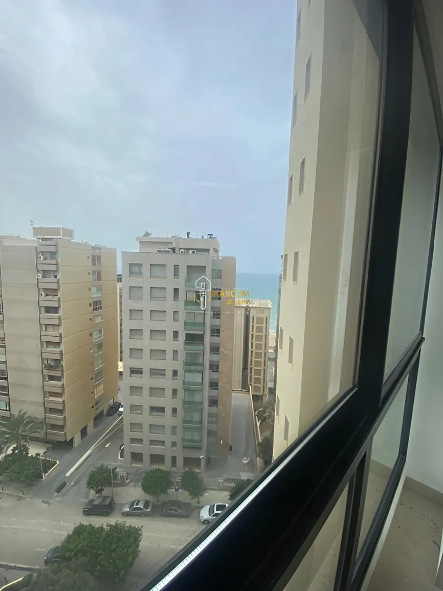 Apartment for sale in Ramlet El Baida, Bayrut, Lebanon