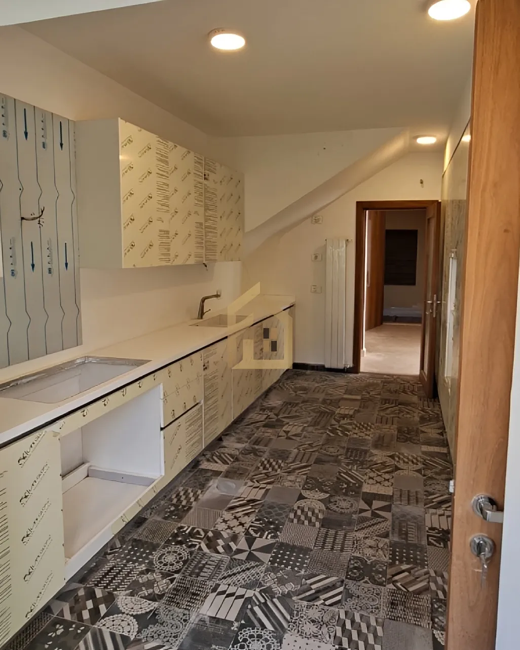 Duplex for sale in Baabdat, Lebanon - 4 bed, 5 bath