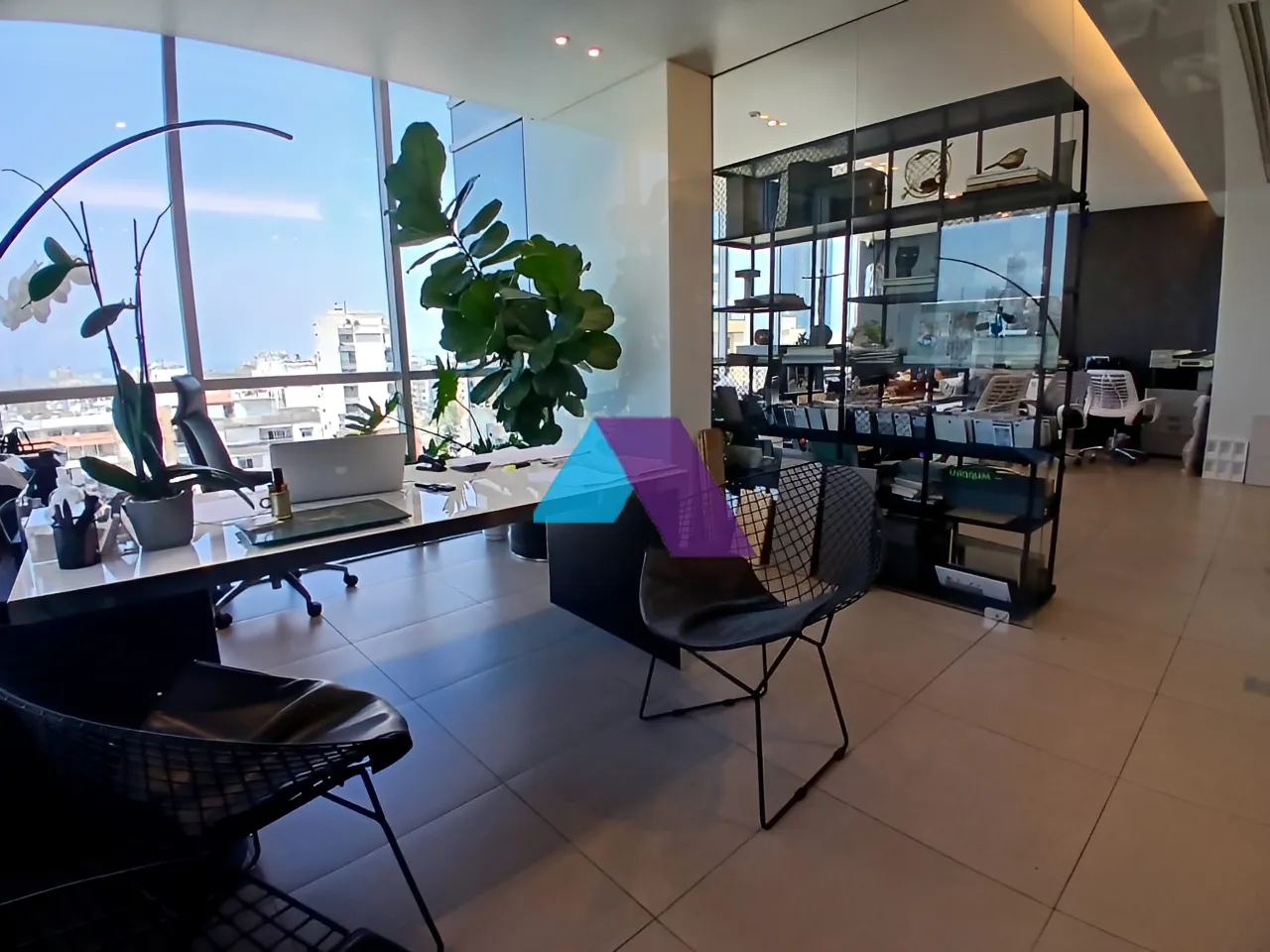 Office for Sale in Sin El Fil