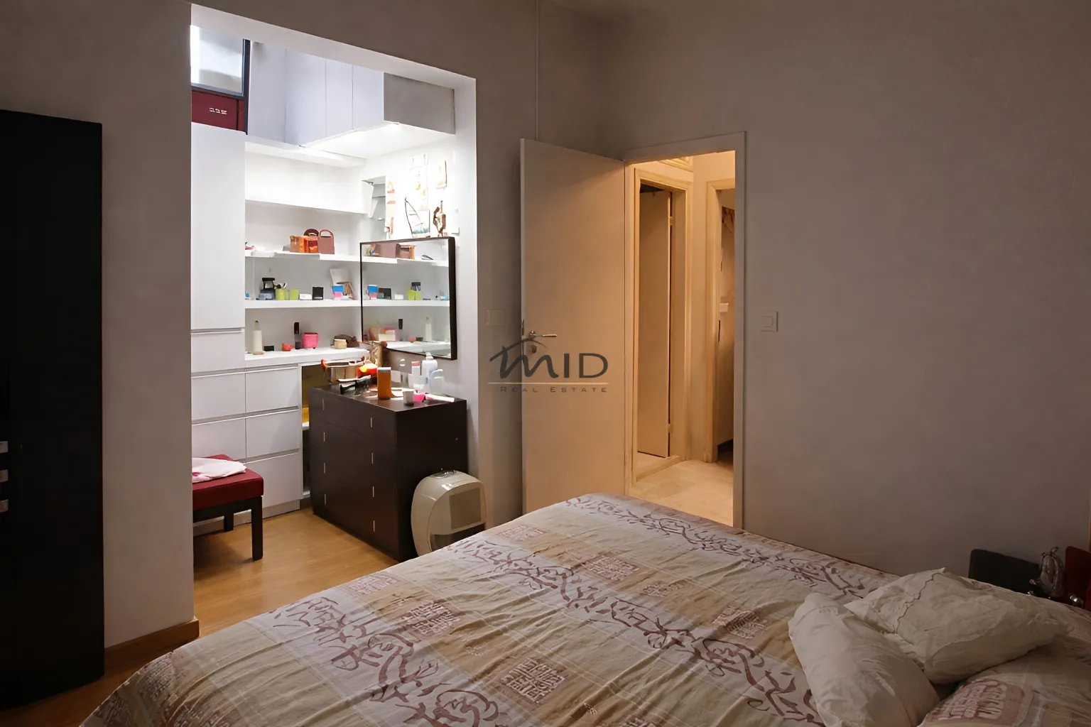 Residential in Rabweh, metn - 3 bed, 2.0 bath