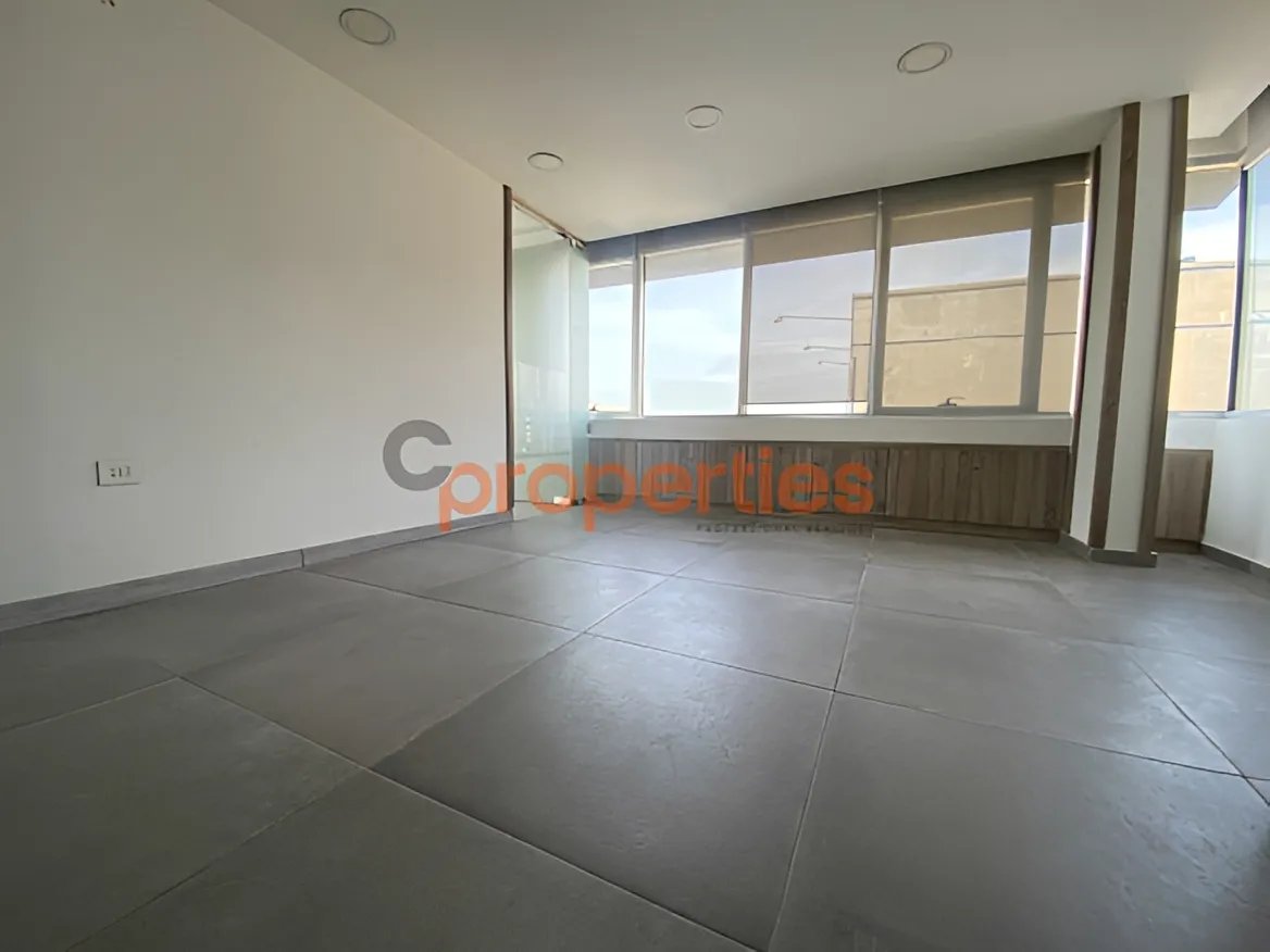 Office for Rent in Zalqa