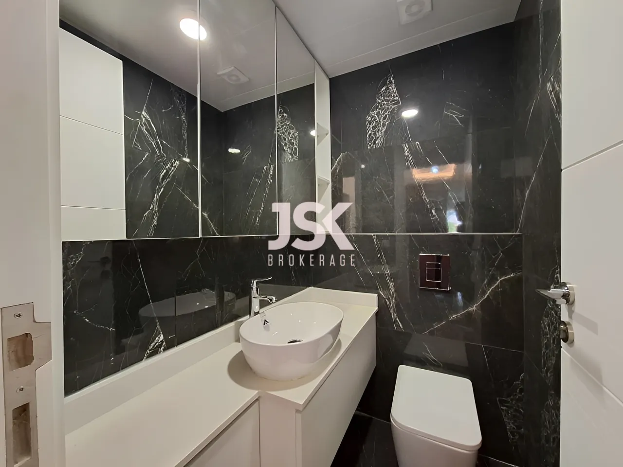 Apartment for Rent in Kaslik