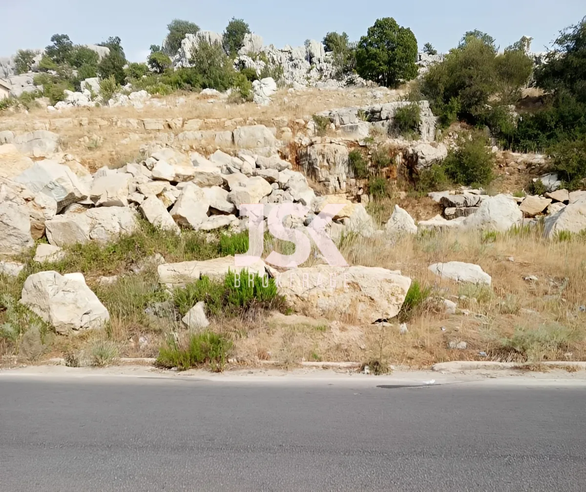 Land for Sale in Majdal Tarchich, Lebanon