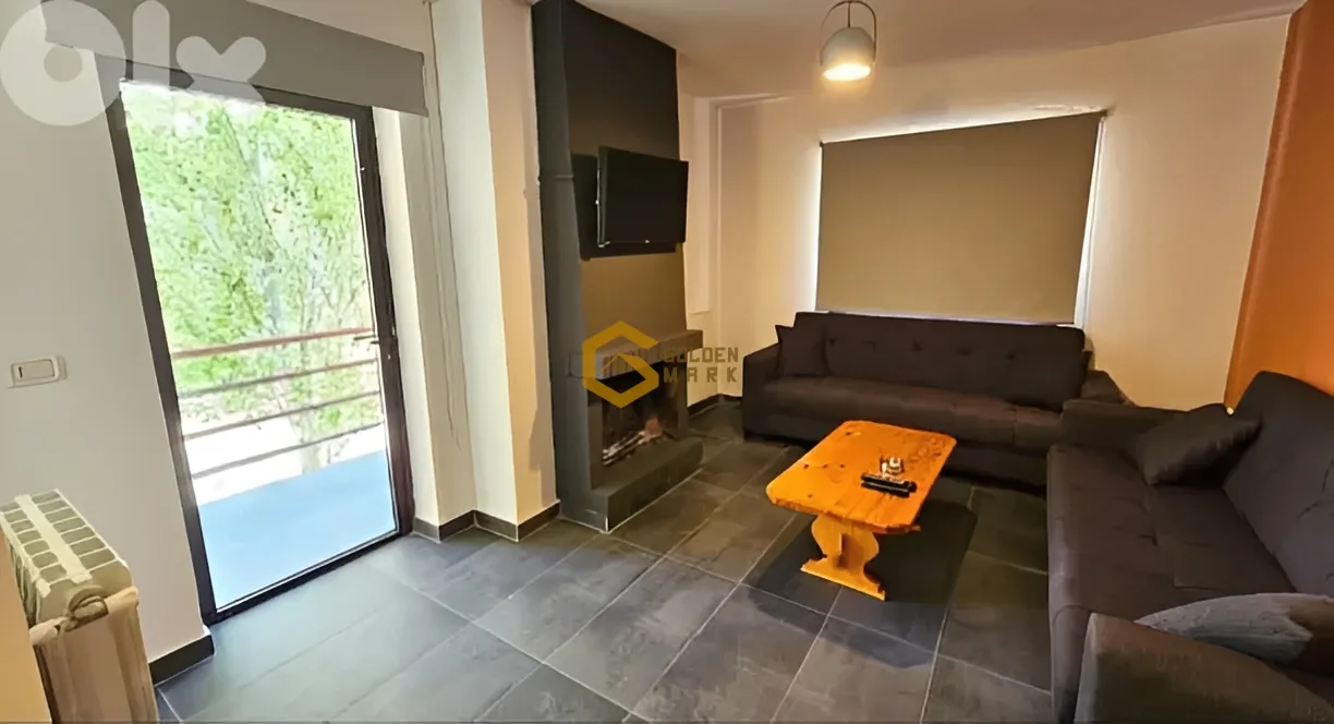 Chalet for Sale in XRVV+47H, Kfardebian - 1 bed, 1 bath