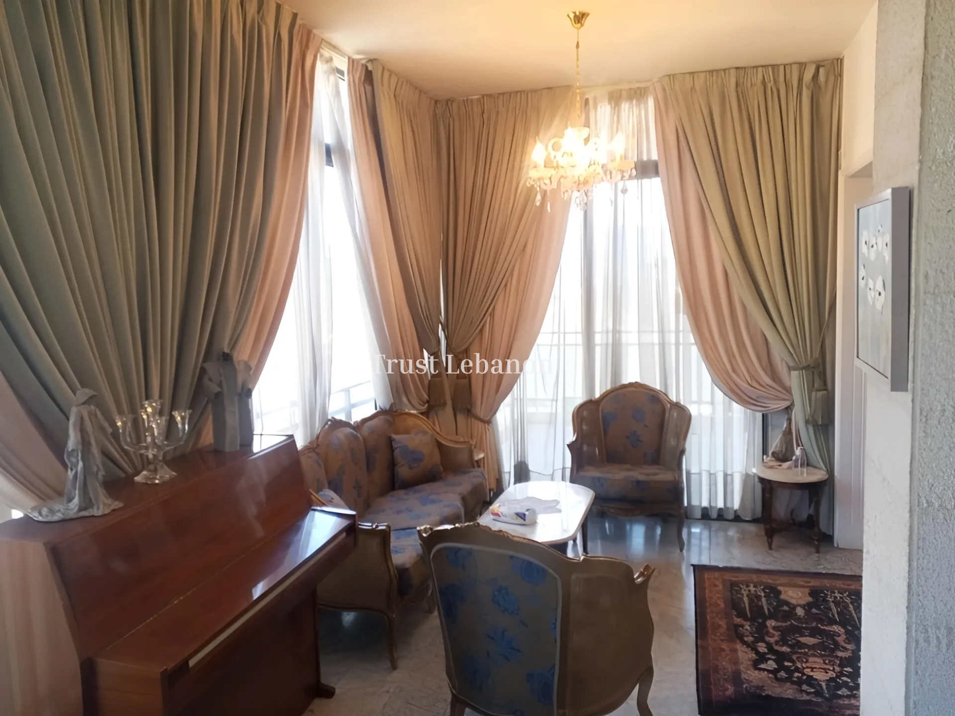 Apartment for sale in Corniche el Mazraa, Beirut, Lebanon - 4 bed, 3 bath