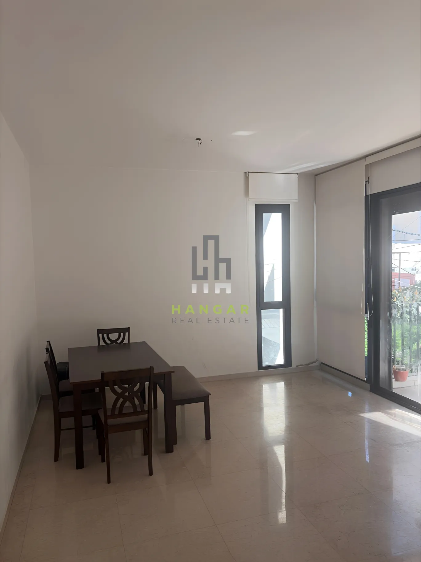 Apartment for rent in Achrafieh, Beirut, Lebanon - 3 bed, 3 bath