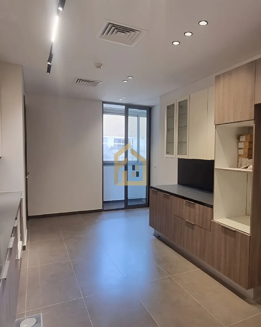 Apartment for sale in Downtown, beirut, Lebanon - 2 bed, 3 bath