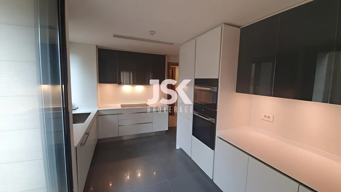 Apartment for Rent in Saifi, Beirut, Lebanon