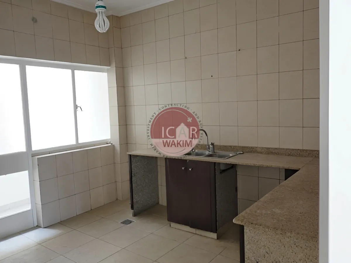 Apartment for sale in Forn El Chebbak