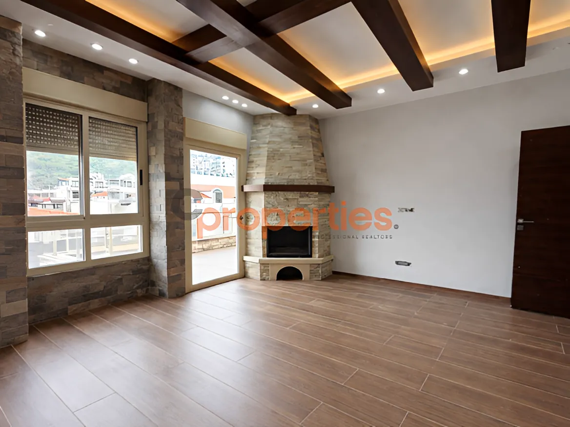 Apartment for Sale in Mar Roukouz - 3 bed, 4 bath