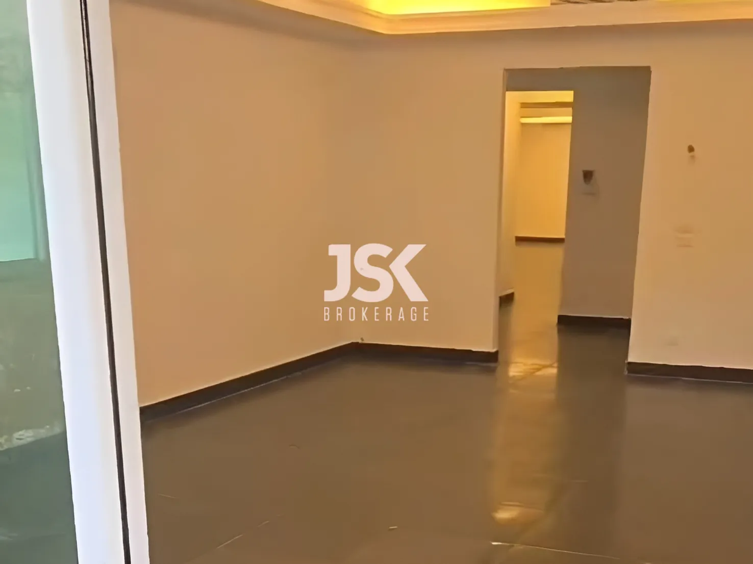 Apartment for Sale in Aamchit