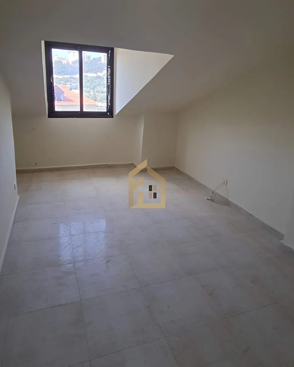 Duplex for sale in Rabweh, Bayrut, Lebanon