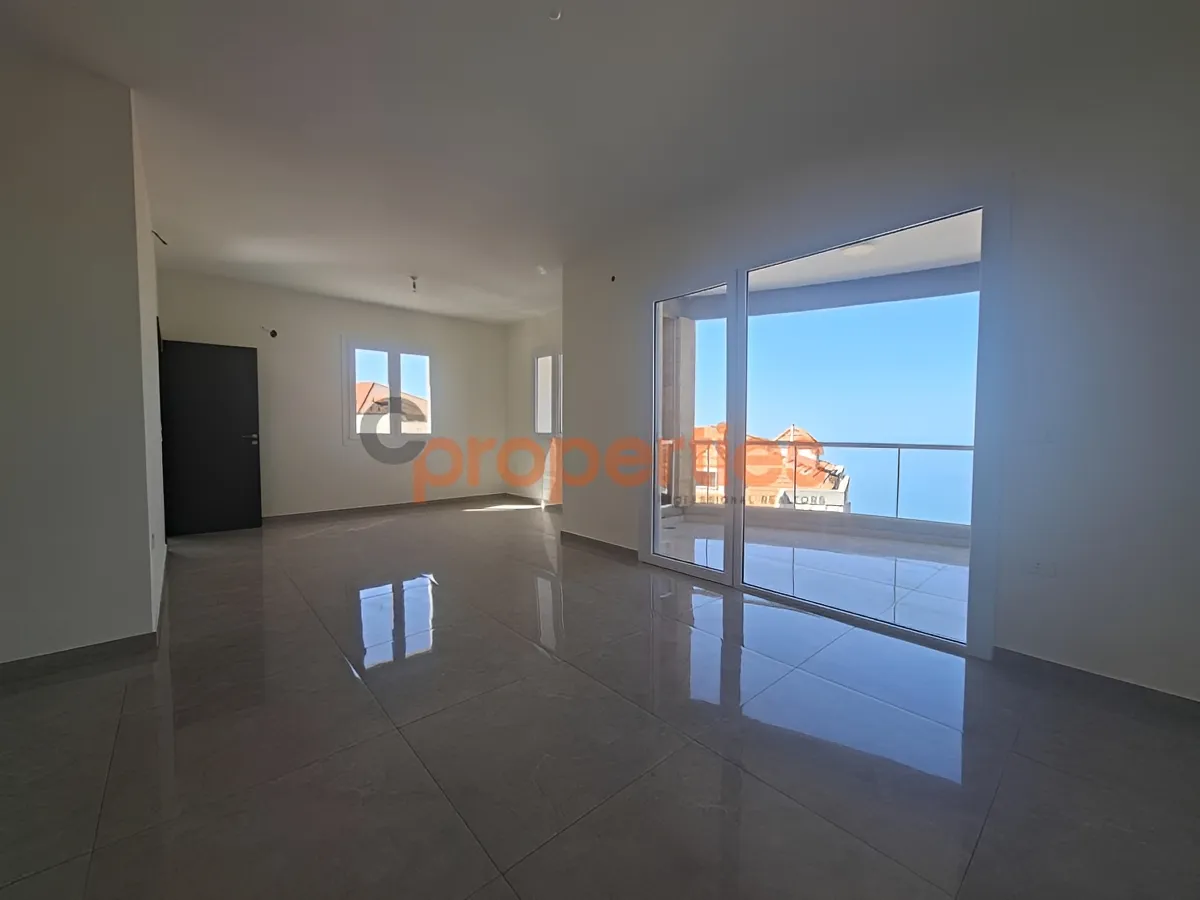 Apartment for Sale in Halat - 2 bed, 2 bath