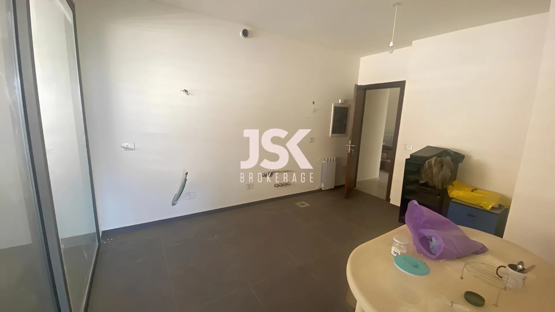 Apartment for Sale in Mazraat Yachoua, Lebanon