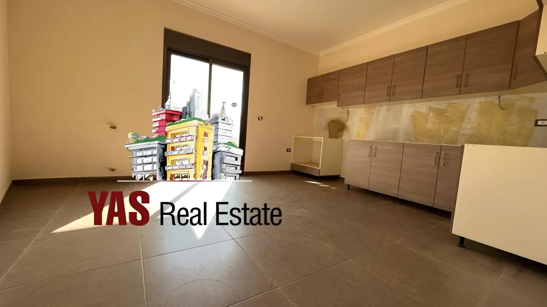 Apartment for Sale in Ballouneh - 4 bed, 5 bath