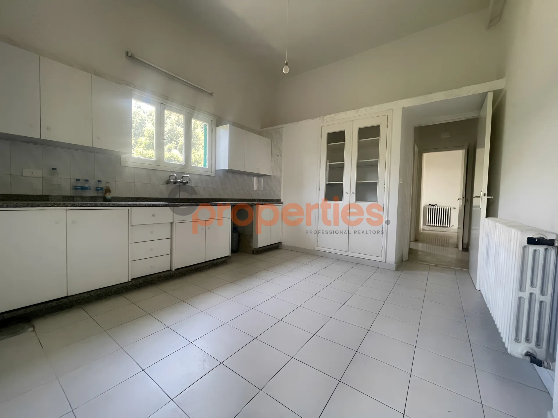 Apartment for Rent in Ajaltoun