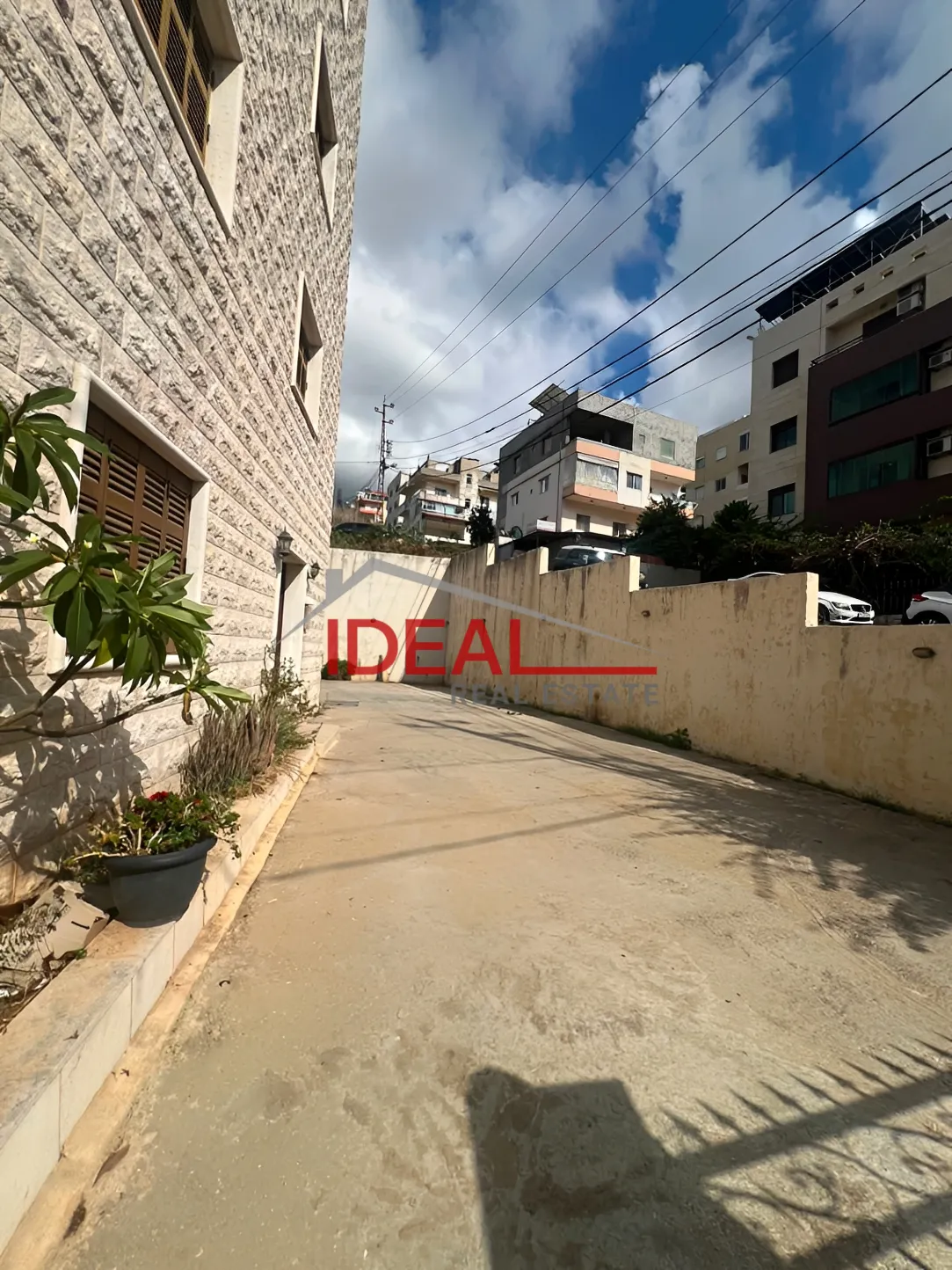 Residential Building for sale in Blat