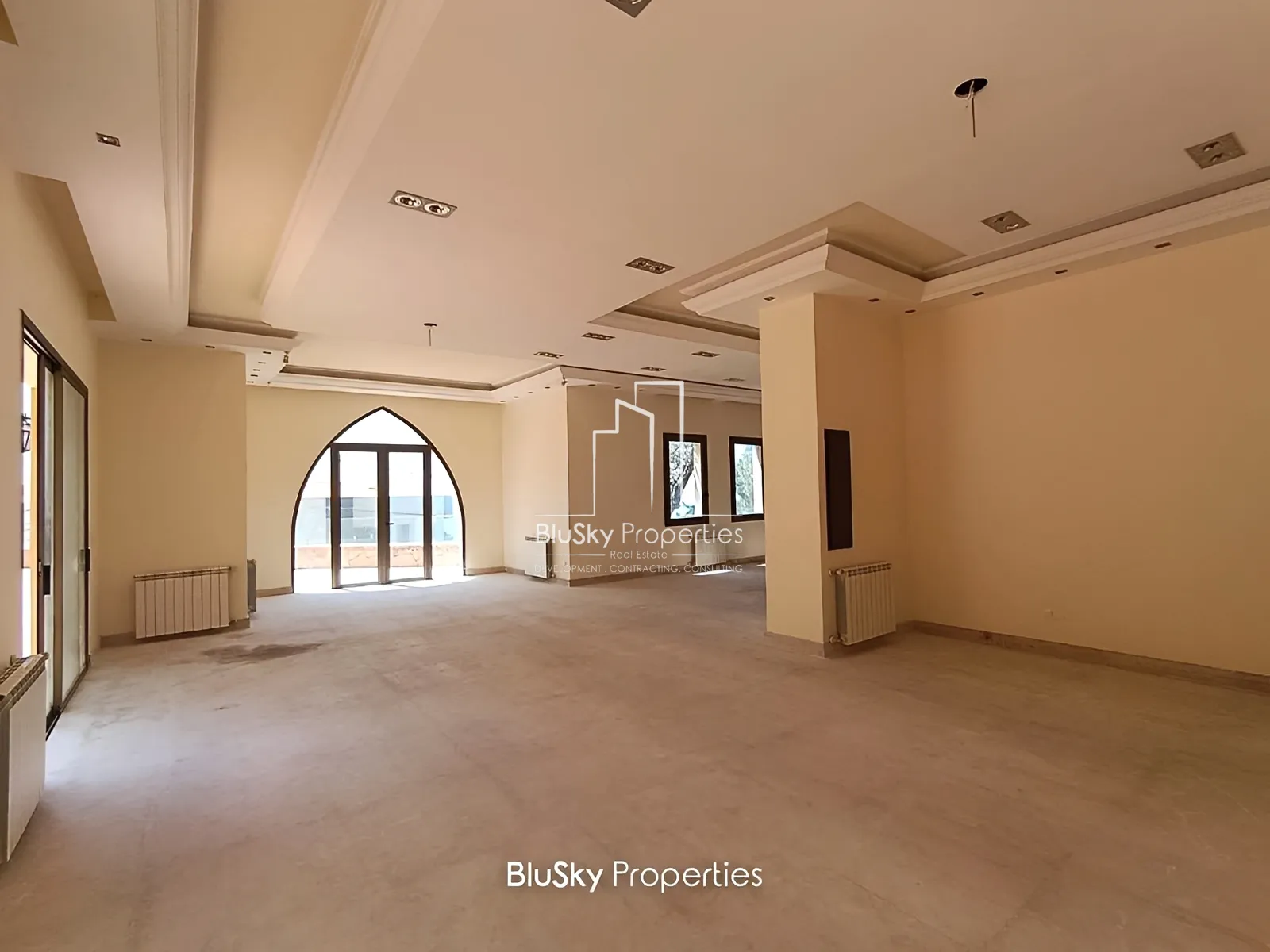 Villa for Sale in Chnaniir - 6 bed, 10 bath