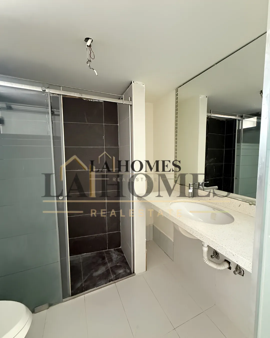 Apartment for sale in Qornet el hamra, lebanon - 3 bed, 3.0 bath