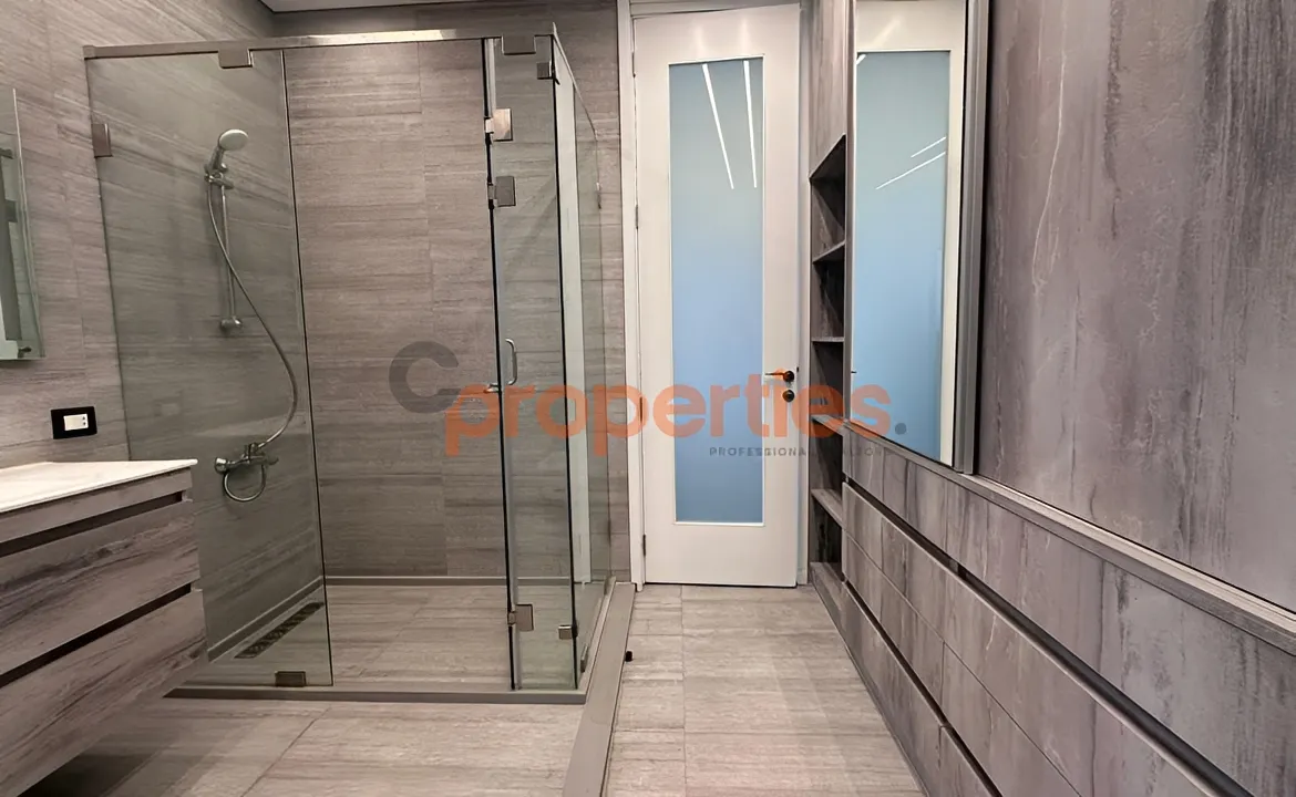 Apartment for Rent in Raoucheh