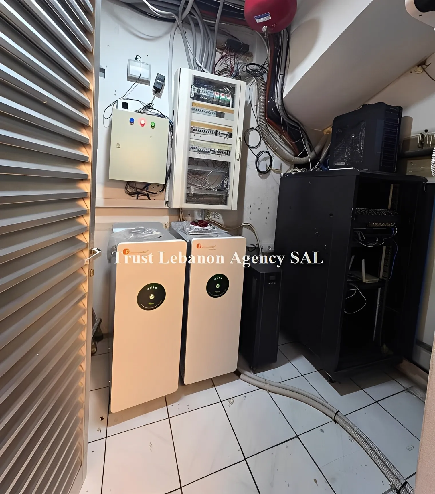 Commercial Property For Sale in Baabda, Brazilia