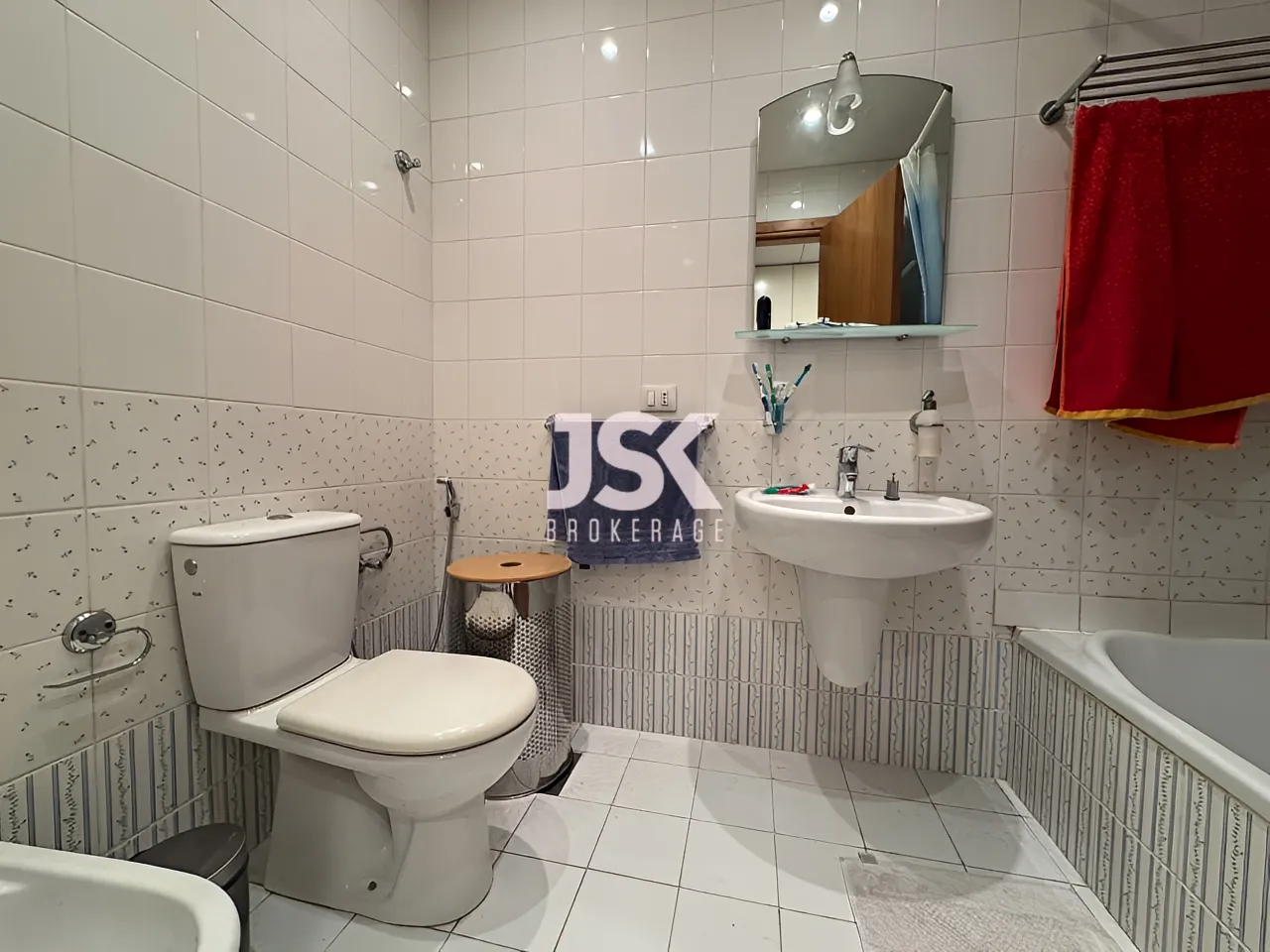 Apartment for Rent in Ramlet El Baida