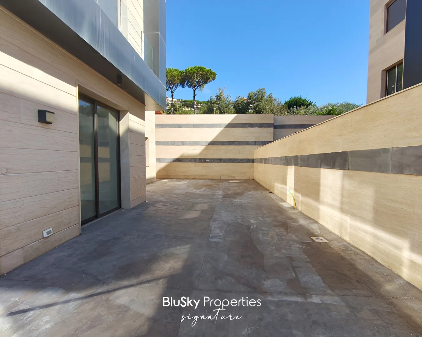 Apartment for sale in Baabdat