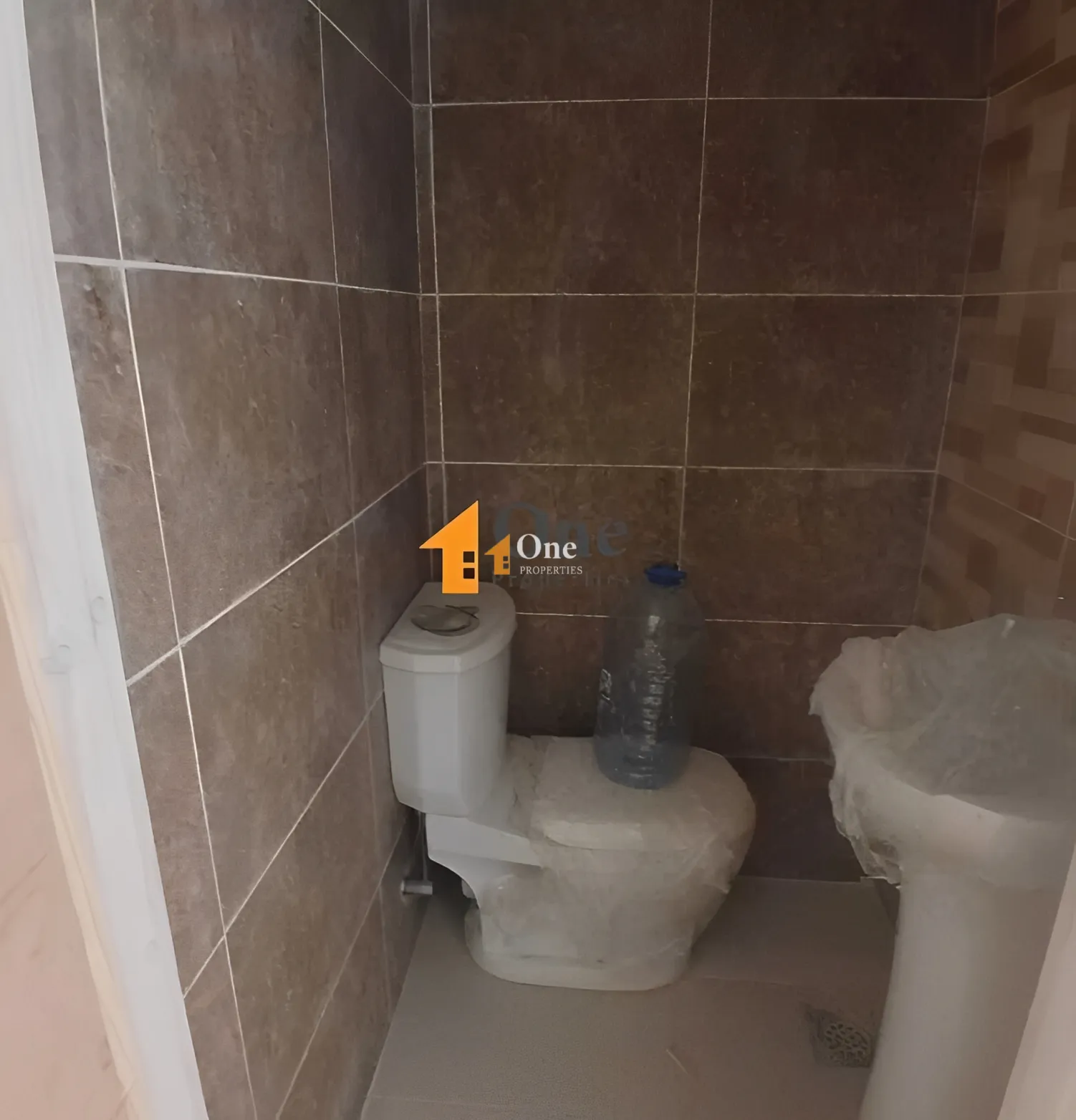 Apartment for sale in Mar Chaaya, Lebanon - 2 bed, 2 bath