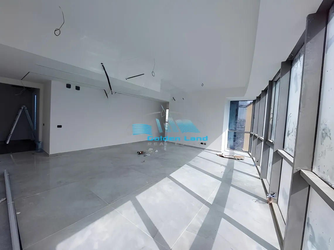 Office for rent in Dbayeh