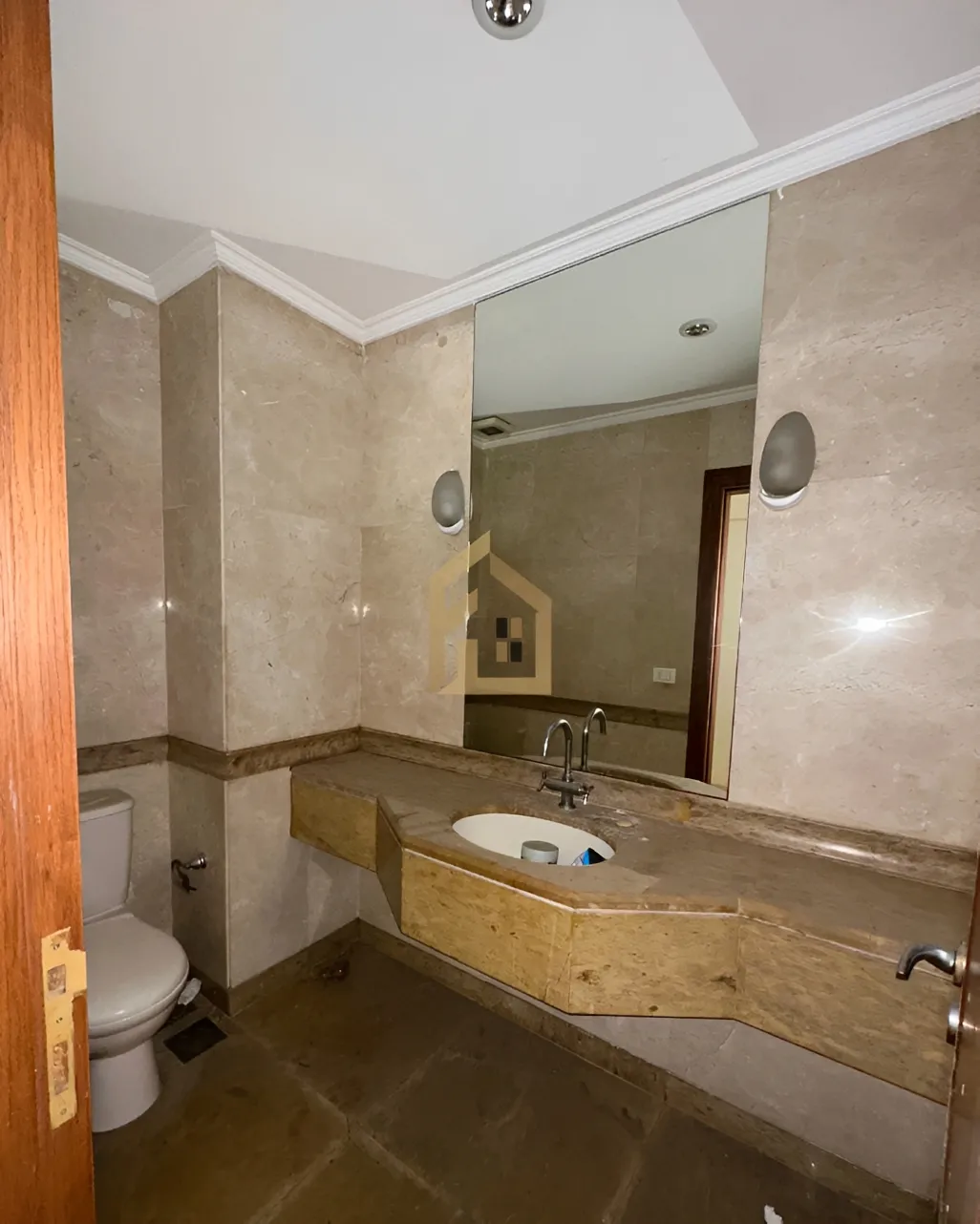 Apartment for sale in Manara