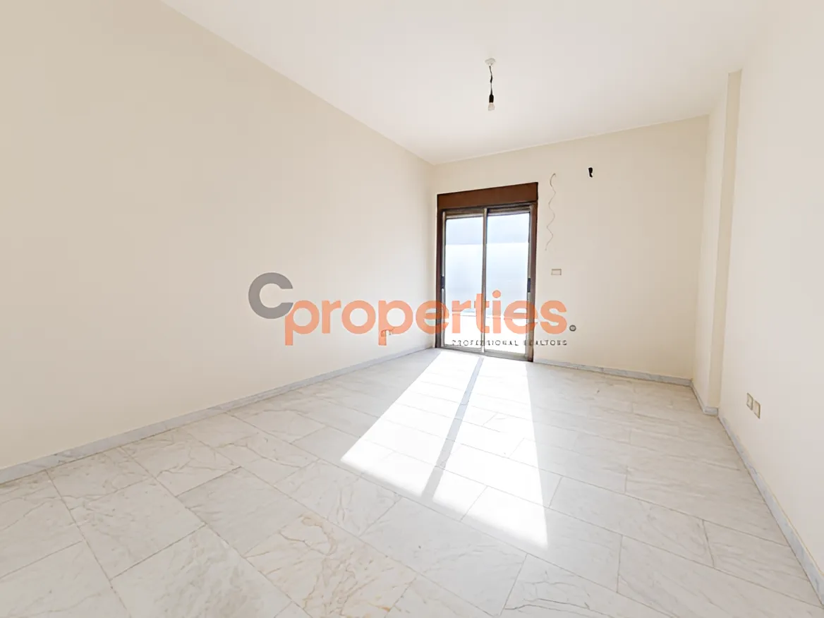Apartment for Sale in Hamra