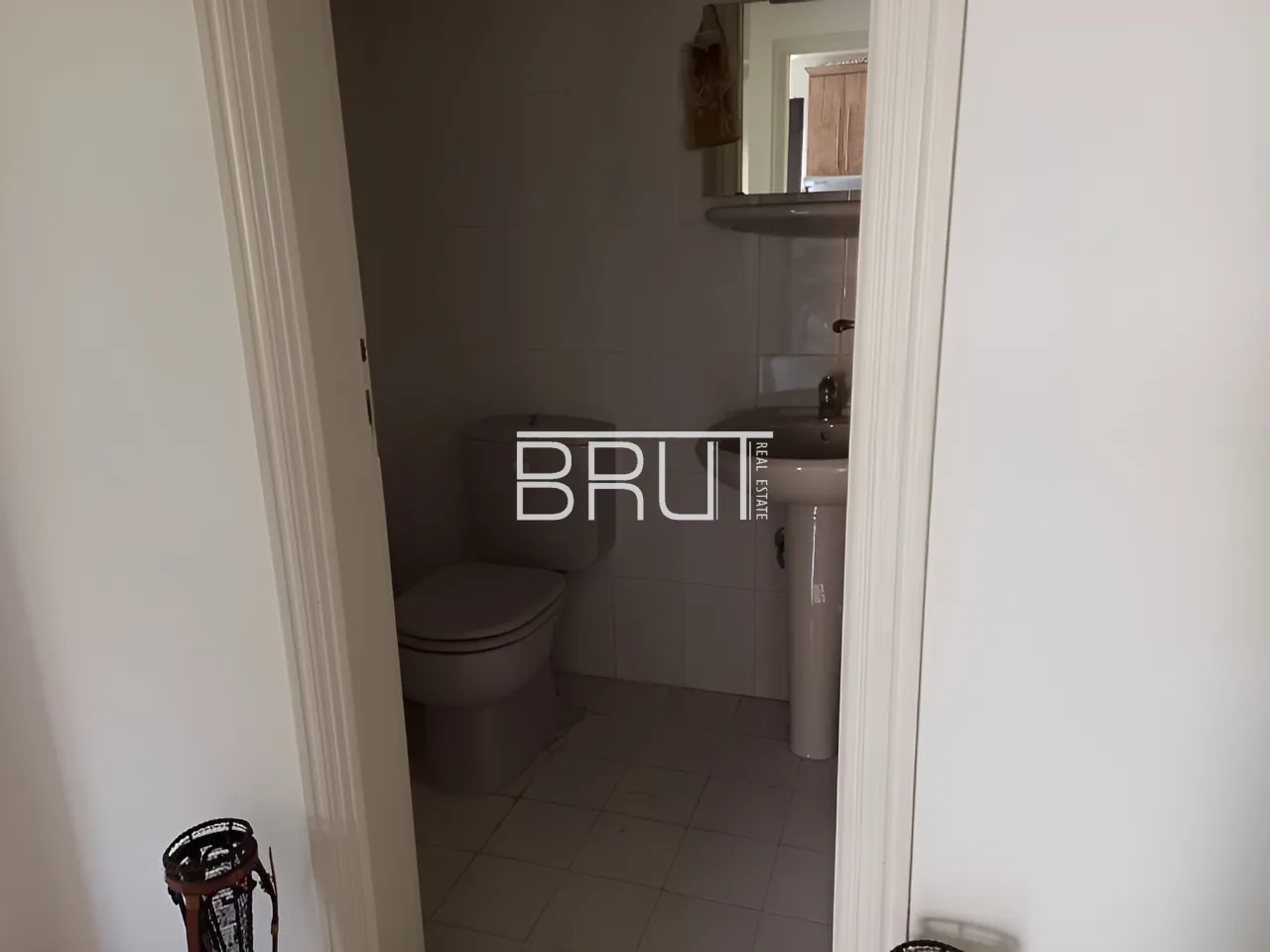 Apartment for Sale in Ballouneh