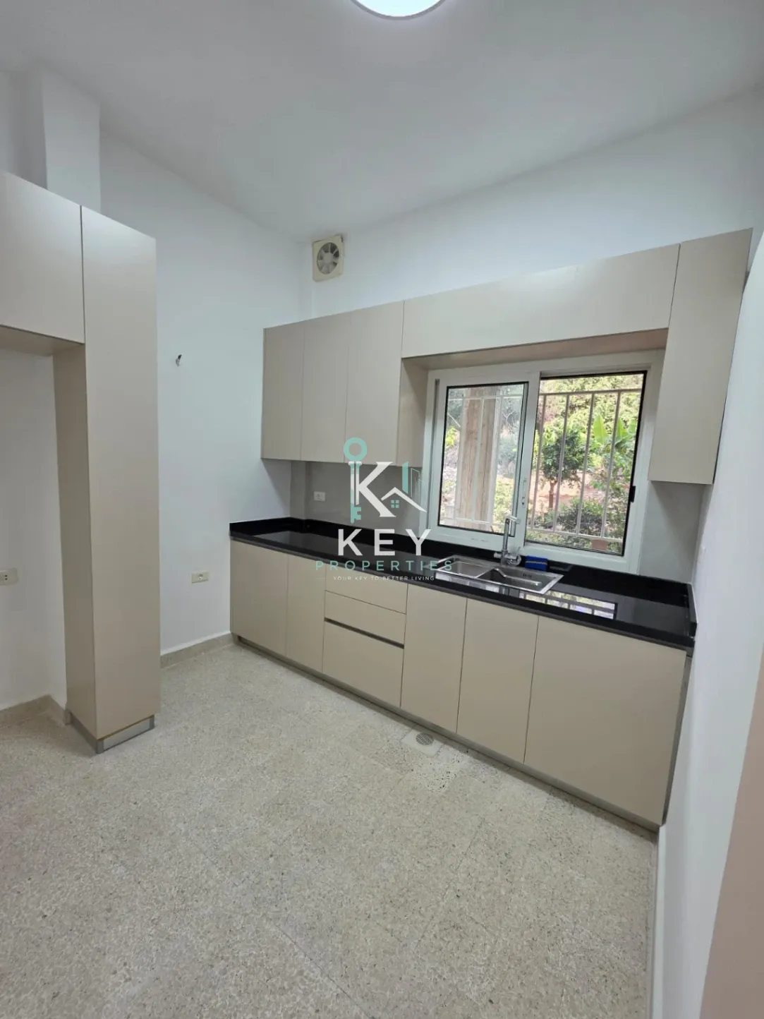 Apartment for rent in Haret Sakher, Lebanon