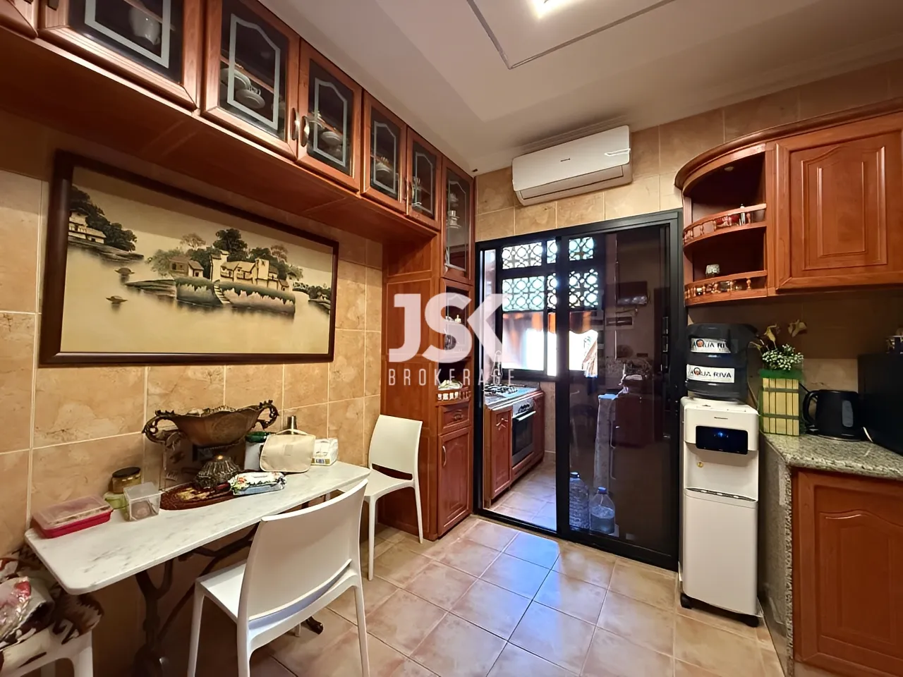 Apartment for Sale in Mazraa