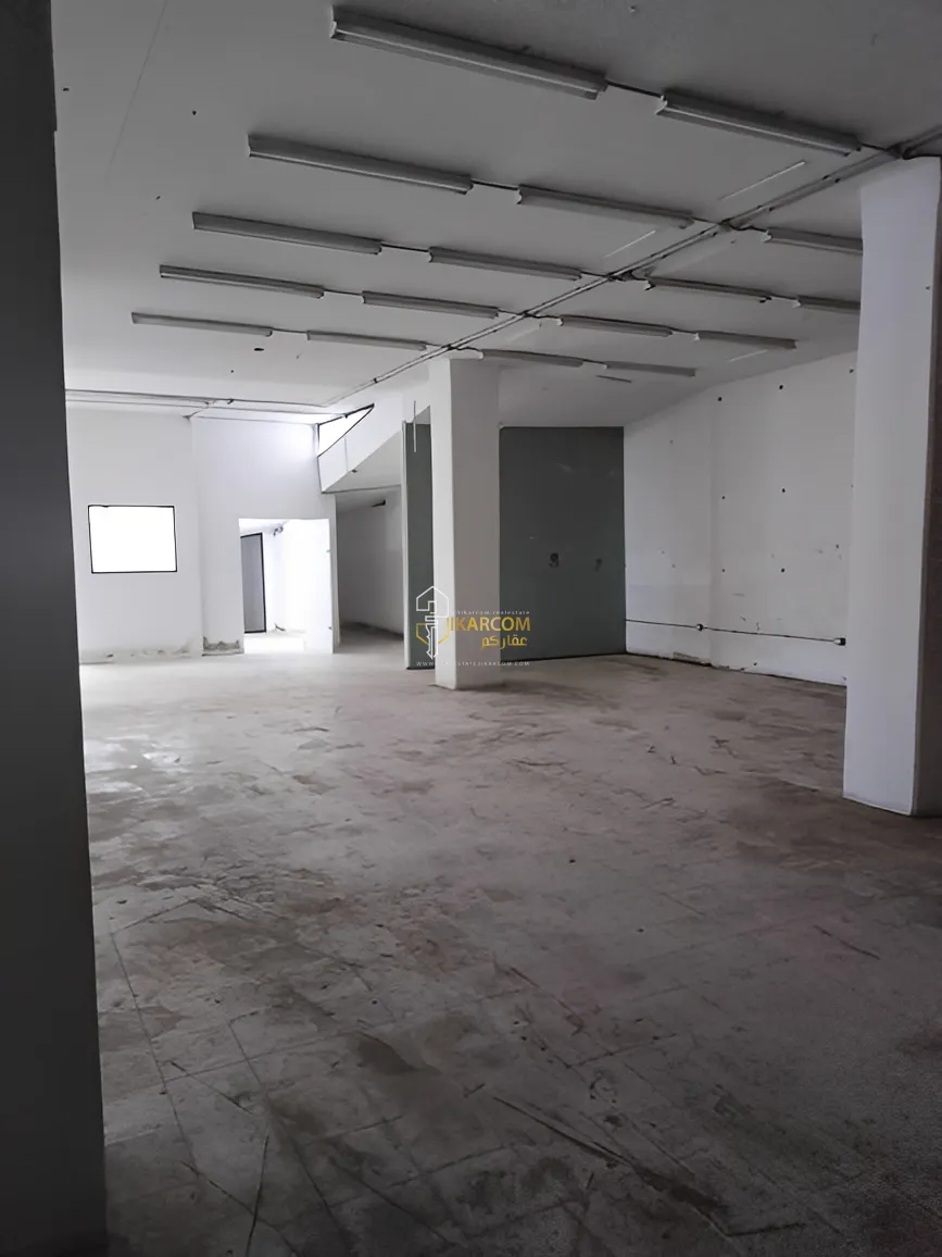 Warehouse For Rent in Rawda