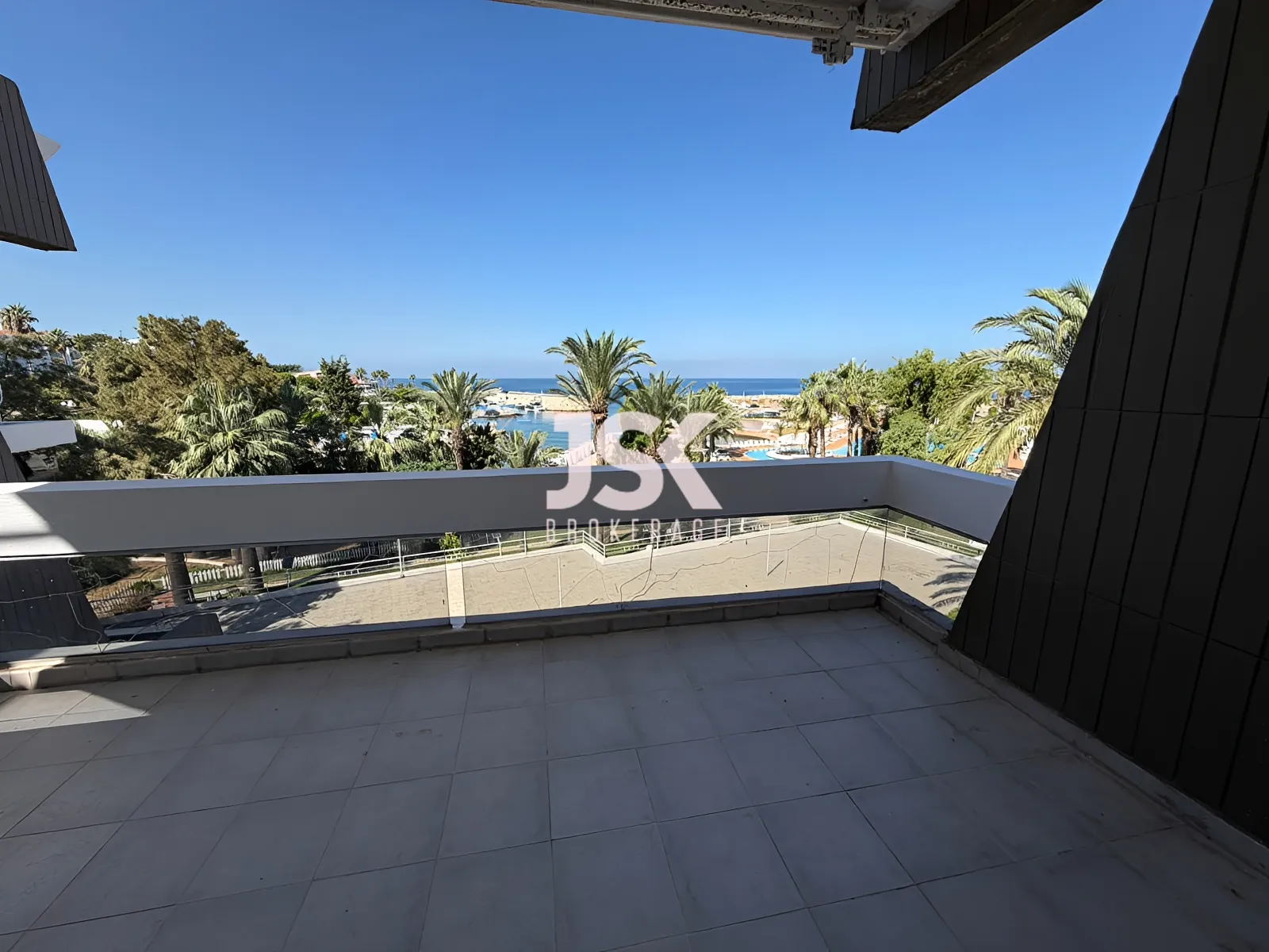 Chalet for Sale in Anfeh