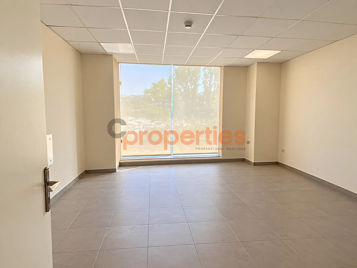 Office for Rent in Hadath