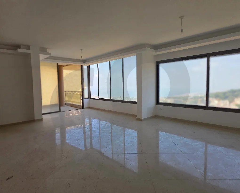 Apartment for Sale in Ain Saadeh