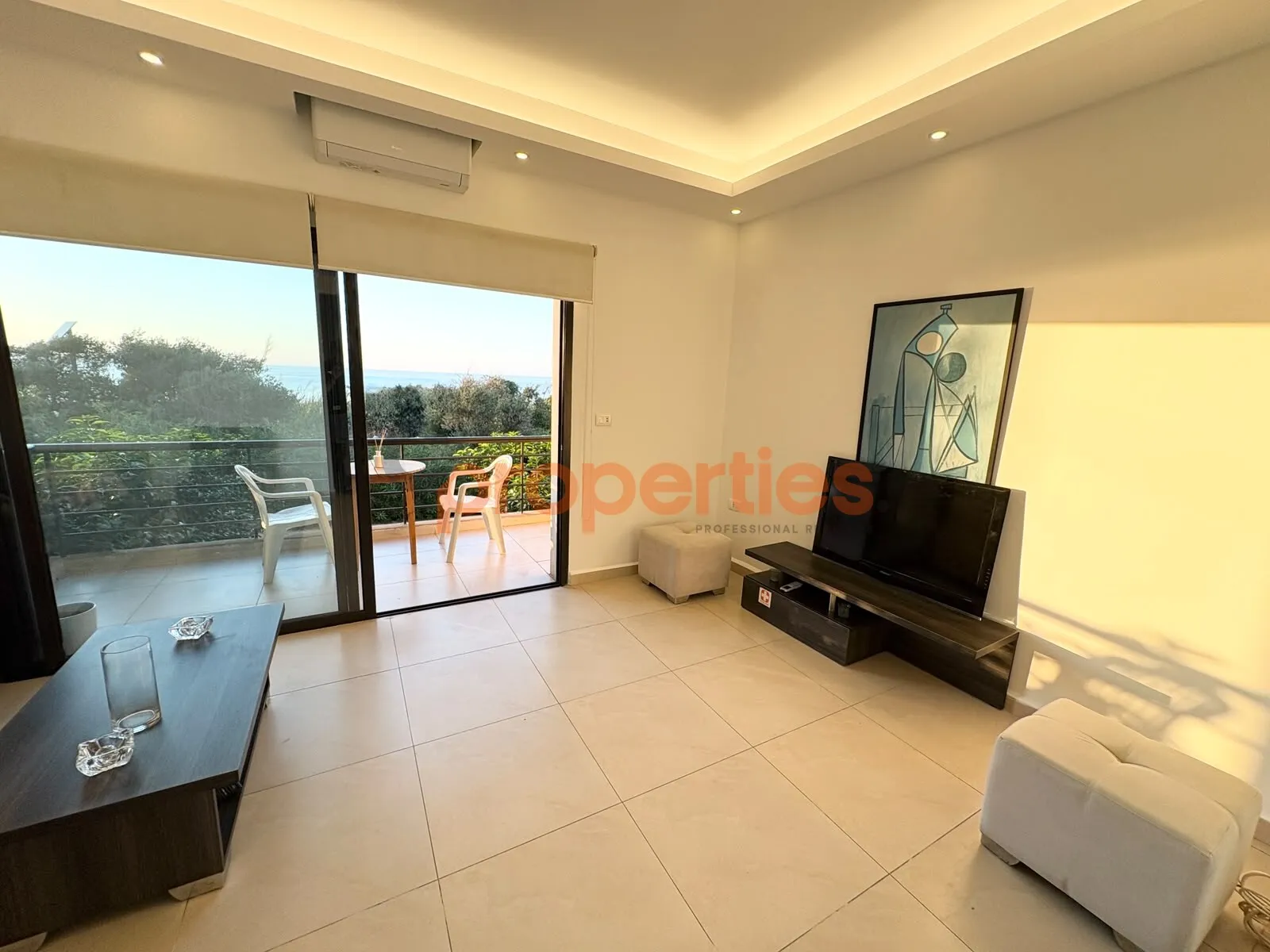 Chalet for Rent in Kfar Aabida
