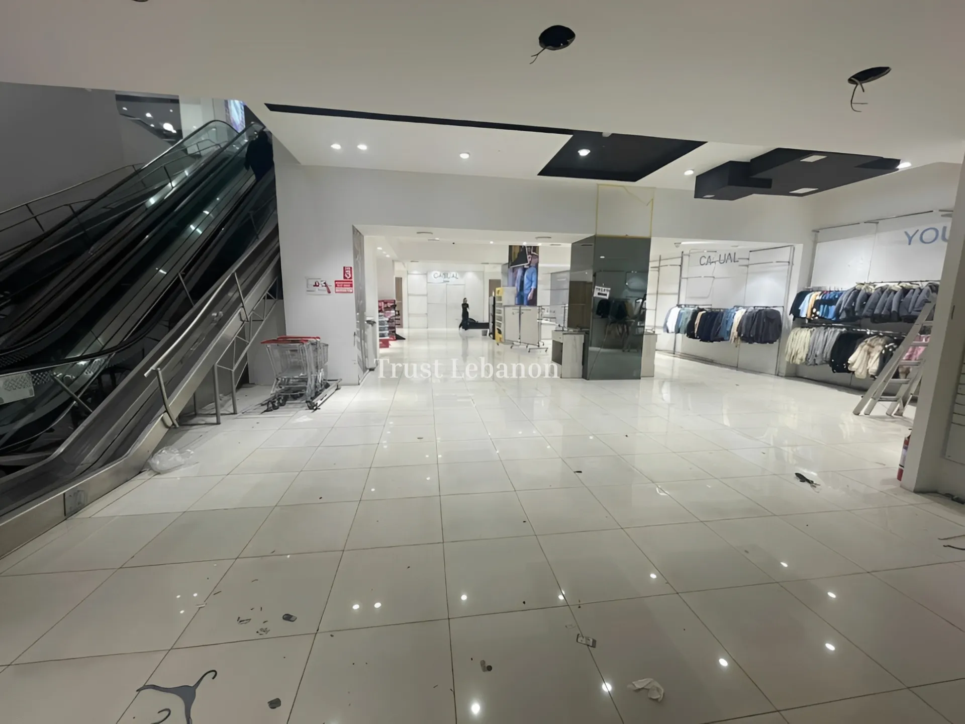Showroom for rent in Hamra, Beirut, Lebanon